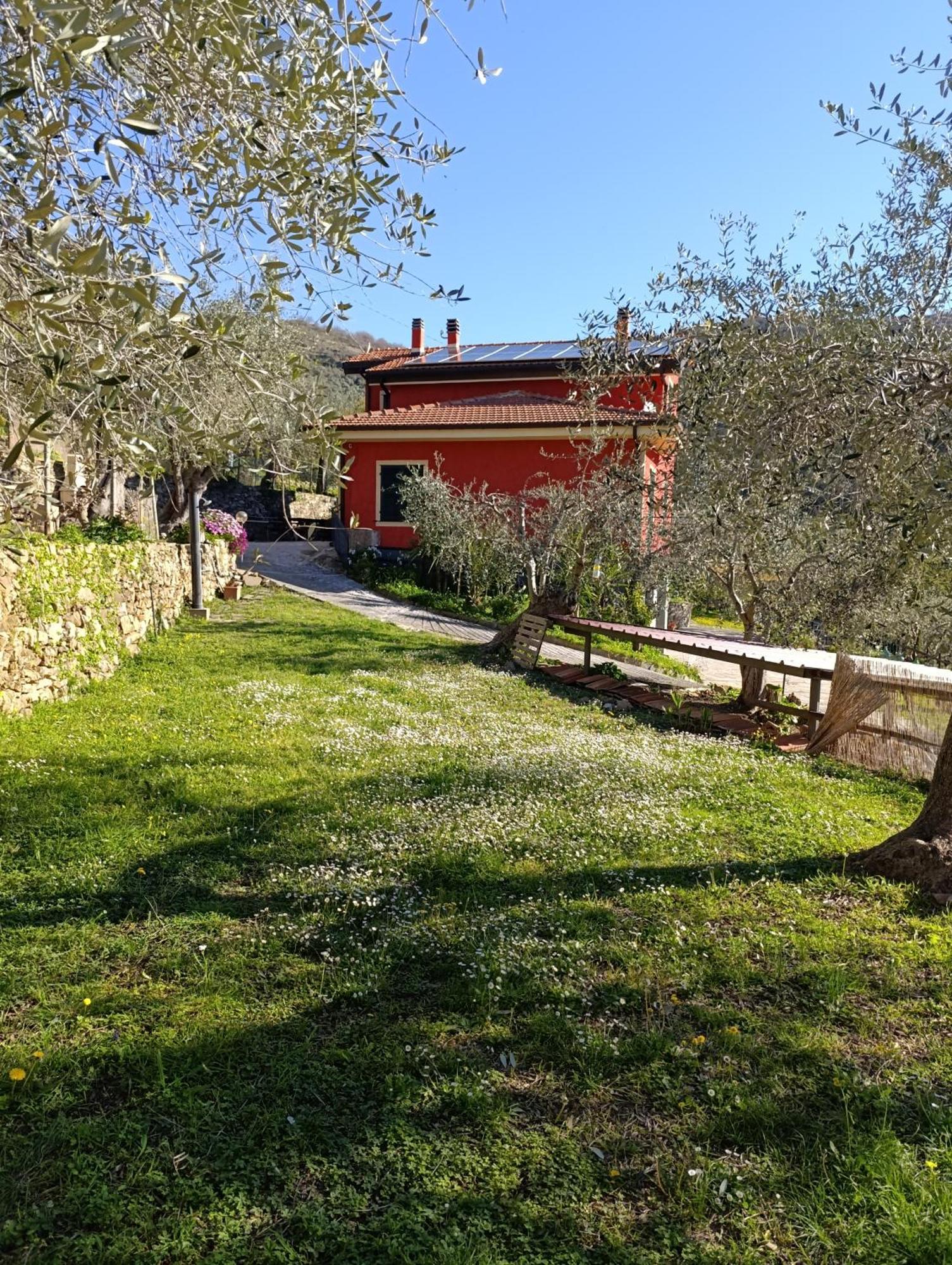 Le Casasse Apartment Империа Екстериор снимка